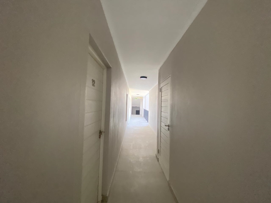 1 Bedroom Property for Sale in Table View Western Cape